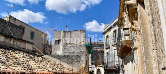 Apartamento de 2 dormitorios en Palazzolo Acreide, Italy No. 356420 4