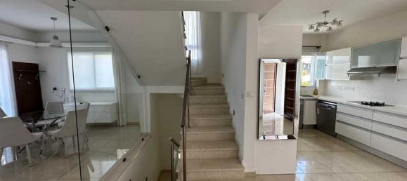 4 bedrooms Villa in Chloraka, Cyprus No. 20364 12