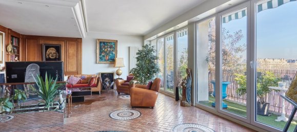 4 rooms Apartment in Paris, France No. 146130 6