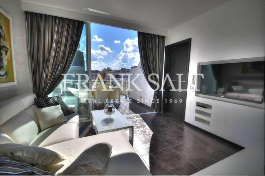 1 bedroom Penthouse in Saint Julian's, Malta No. 8876