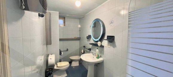 2 bedrooms Apartment in Bari, Italy No. 28738 42