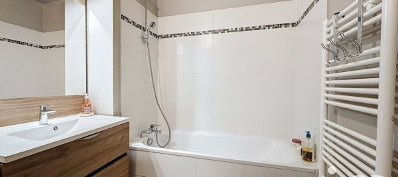 Apartamento de 2 dormitorios en Asnieres-sur-Seine, France No. 317869 8