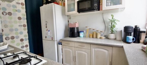 2 rooms Apartment in Elancourt, France No. 280055 5