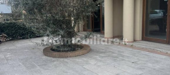 Propiedad comercial de 2 habitaciónes en Olbia, Italy No. 107640 4