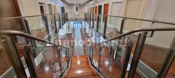 5غرفة عقار تجاري في Milan, Italy رقم 243314 40