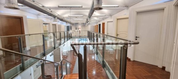5غرفة عقار تجاري في Milan, Italy رقم 243314 30