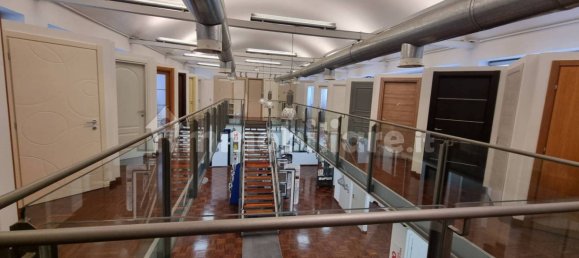 5غرفة عقار تجاري في Milan, Italy رقم 243314 33