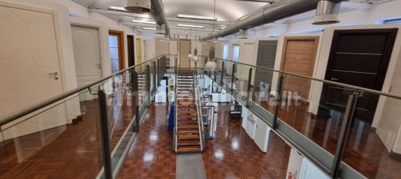 5غرفة عقار تجاري في Milan, Italy رقم 243314 34