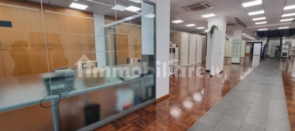 5غرفة عقار تجاري في Milan, Italy رقم 243314 4