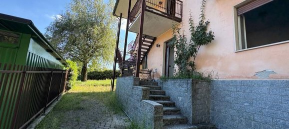 5 bedrooms House in Castronno, Italy No. 361309 22