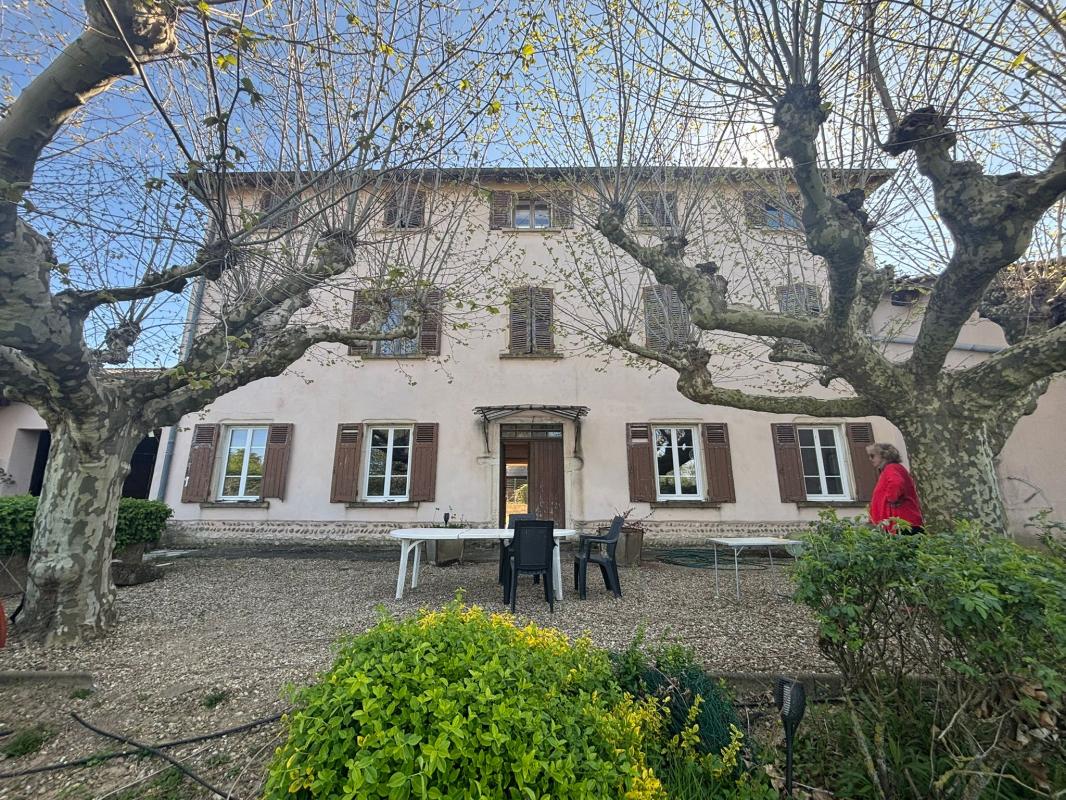 5 bedrooms House in Ain, France No. 330966