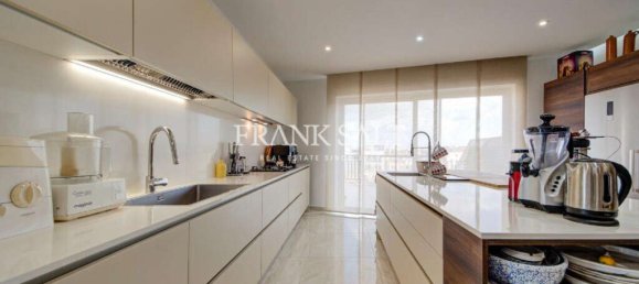 Ático de 3 dormitorios en Zebbug, Malta No. 2164 9