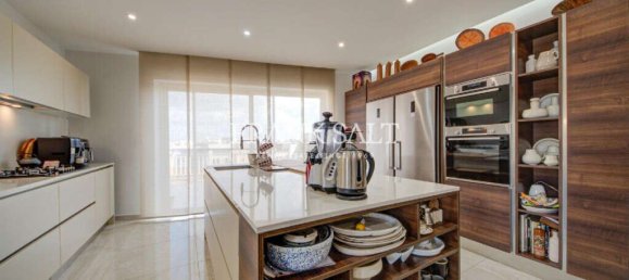 Ático de 3 dormitorios en Zebbug, Malta No. 2164 10