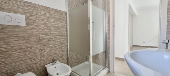 Apartamento de 3 dormitorios en Palermo, Italy No. 327266 21