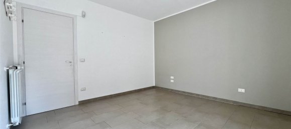 Apartamento de 3 dormitorios en Palermo, Italy No. 327266 24