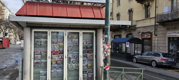 15m² Commercial property in Turin, Italy No. 267583 2