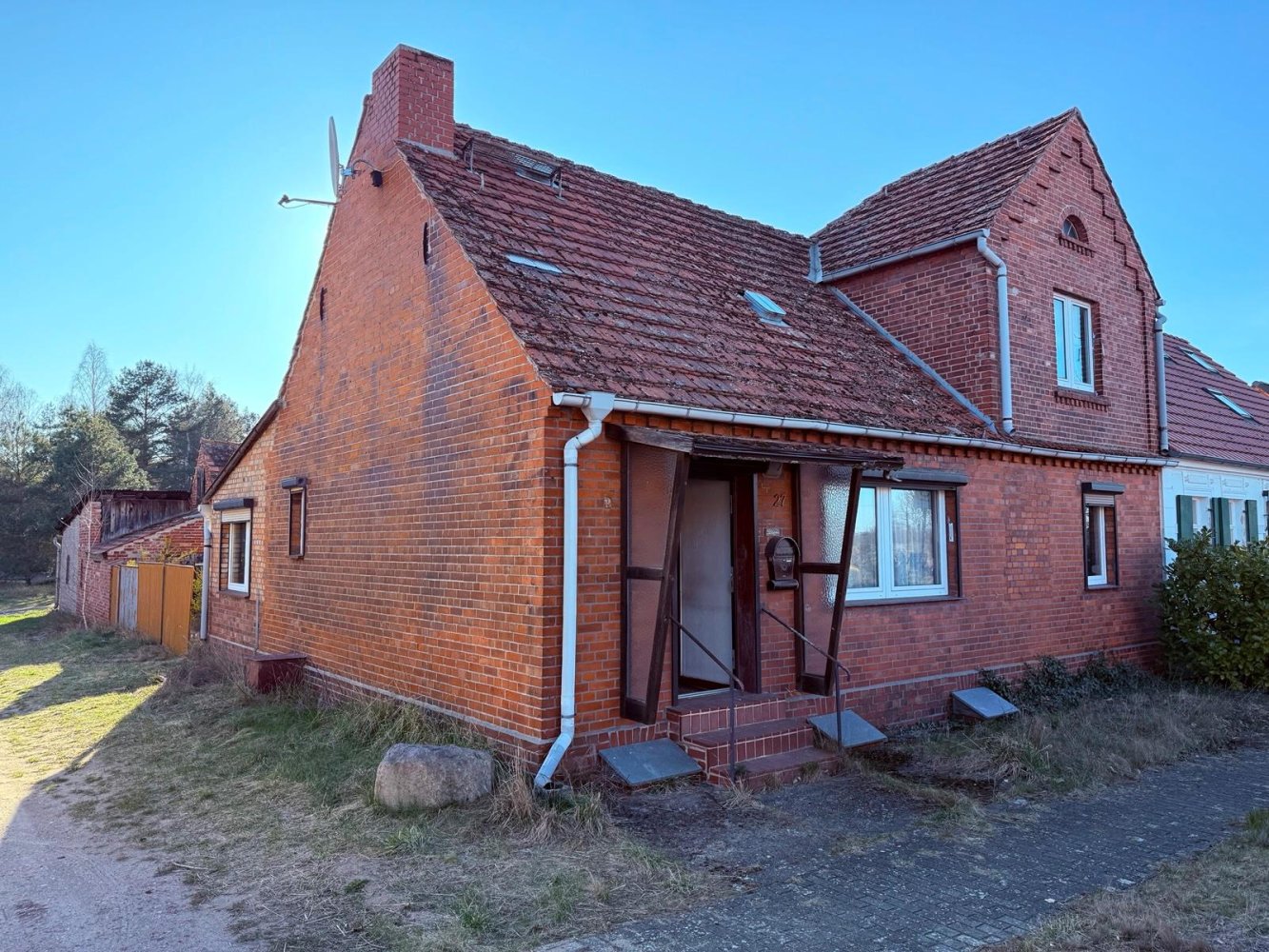 Дом с 3 комнатами в Stendal, Германия № 241403