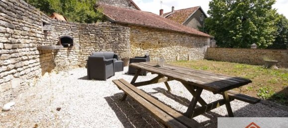 Casa de 3 dormitorios en Haute-Marne, France No. 303123 2