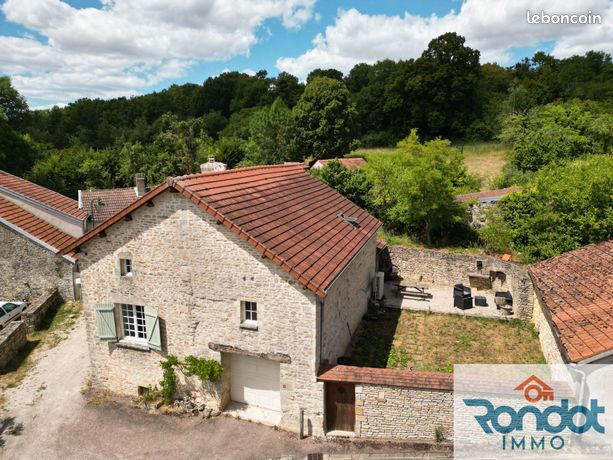 Casa de 3 dormitorios en Haute-Marne, France No. 303123