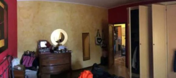 Квартира с 3 комнатами в Л’Акуила, Италия № 188200 12