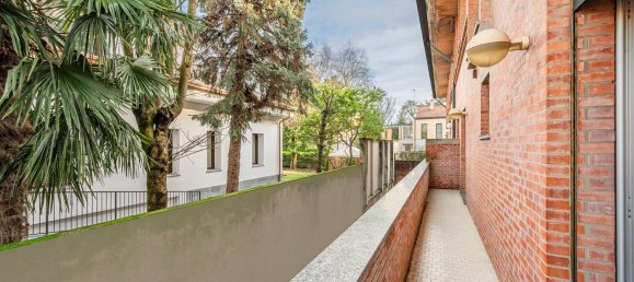 5غرفة منزل في Cusano Milanino, Italy رقم 98056 19