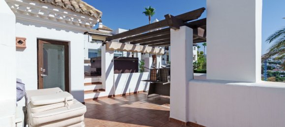 4 bedrooms Townhouse in El Paraiso, Spain No. 105921 20