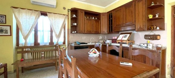 3 bedrooms House in Isola del Liri, Italy No. 56432 32