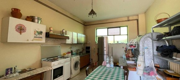 3 bedrooms House in Isola del Liri, Italy No. 56432 11