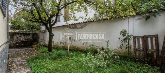 4 rooms Apartment in Cusano Milanino, Italy No. 103505 12