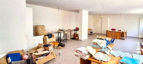 20m² Commercial property in Carini, Italy No. 336031 4