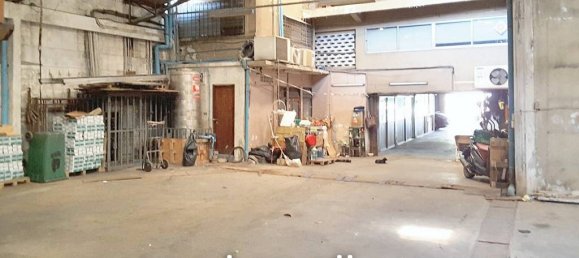 692.4m² Commercial property in Bangkok, Thailand No. 13627 3