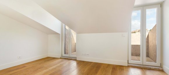 6 bedrooms Duplex in Lisbon, Portugal No. 112716 21