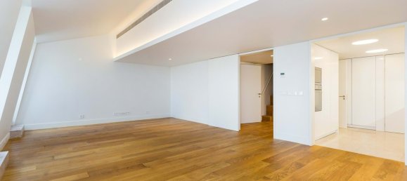 6 bedrooms Duplex in Lisbon, Portugal No. 112716 6