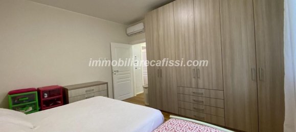 4 bedrooms Apartment in Carmignano, Italy No. 365074 10