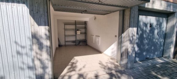 2 Schlafzimmer Wohnung in Reggio Emilia, Italy, Nr. 378775 8