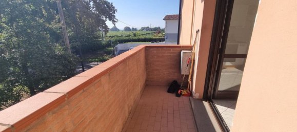 2 Schlafzimmer Wohnung in Reggio Emilia, Italy, Nr. 378775 4