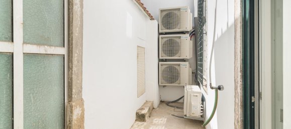 Studio in Lisbon, Portugal, Nr. 84986 29