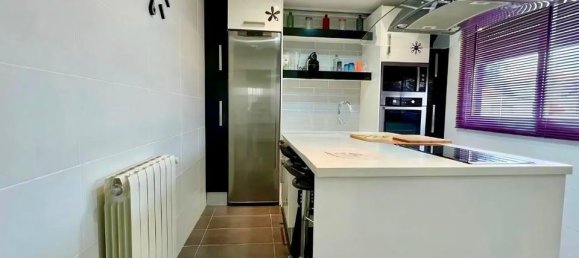 6 bedrooms Villa in Valencia, Spain No. 190918 4