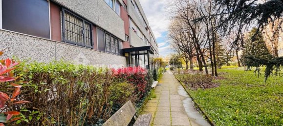 2 bedrooms Apartment in Bologna, Italy No. 321303 2