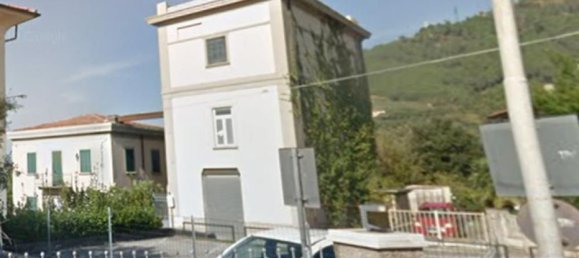 Здание 563м² в Пьетрасанта, Италия № 158740 3