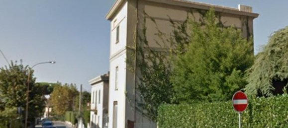 Здание 563м² в Пьетрасанта, Италия № 158740 5