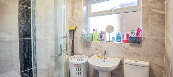 2 bedrooms Apartment in Lincoln, United Kingdom No. 2130 7