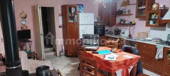 3 bedrooms Apartment in Cavour, Italy No. 315227 5