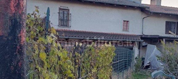 3 bedrooms Apartment in Cavour, Italy No. 315227 16