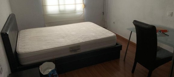 Apartamento de 4 dormitorios en Córdoba, Spain No. 157423 5