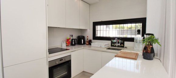 3 bedrooms House in Alicante, Spain No. 182063 16