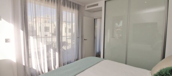 3 bedrooms House in Alicante, Spain No. 182063 25