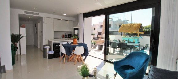 3 bedrooms House in Alicante, Spain No. 182063 13