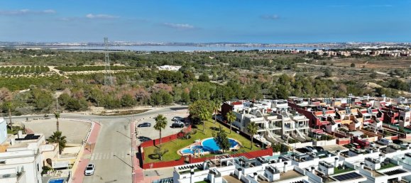 3 bedrooms House in Alicante, Spain No. 182063 33