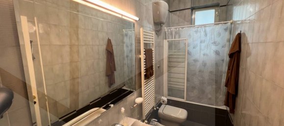 3 rooms Apartment in Bari, Italy No. 32790 22